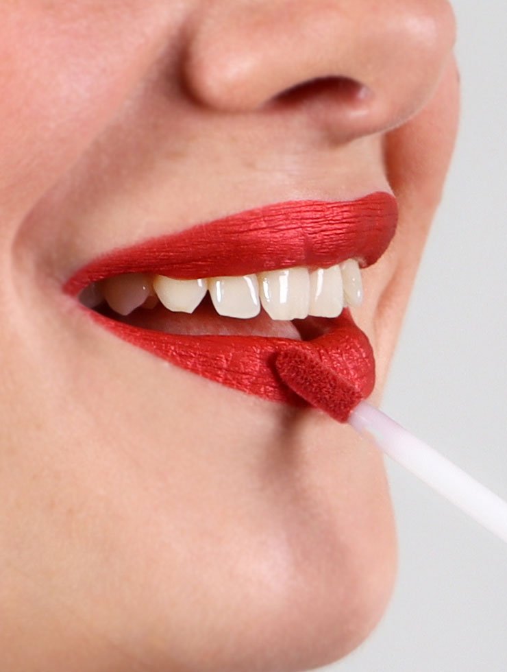 Lip fix kleur op lippen 95 gracious red 